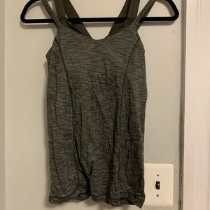 Lululemon workout tank